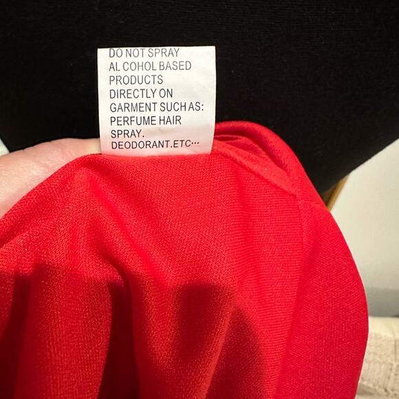 Mac Duggal RUFFLE SLEEVE FITTED MINI DRESS - Picture 14 of 15